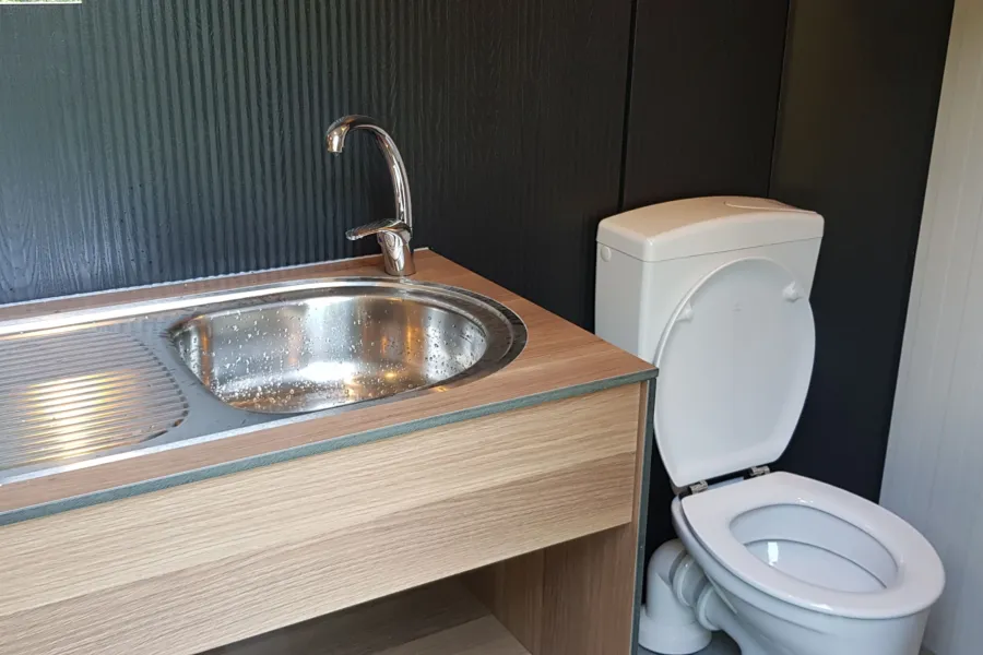 Holterberg prive sanitair wastafel toilet